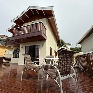 Casa Ate 8 Pessoas Com Facil Acesso A Pontos Turisticos , Campos do Jordão Brasil